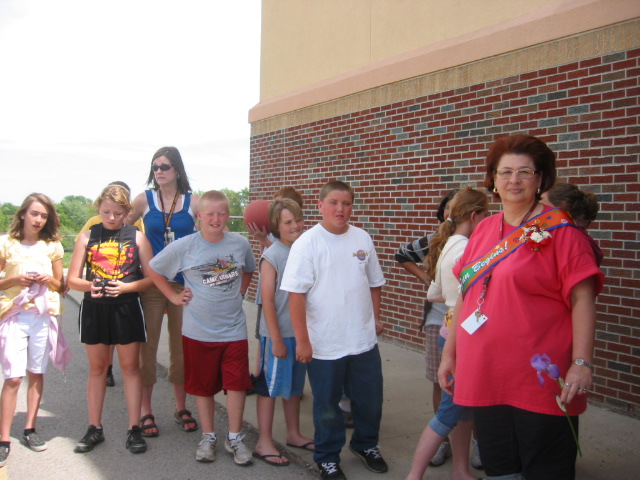 05-20-09_Lining_up_after_recess