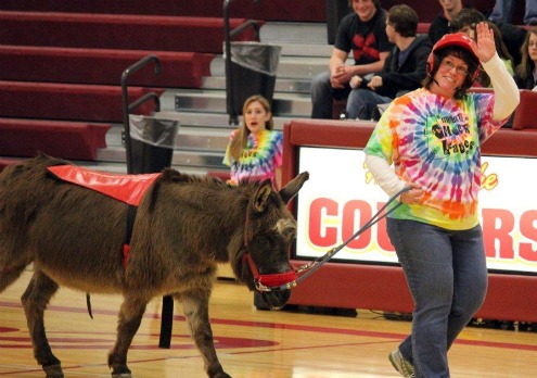 2011-03-18_Donkey_ball_Gretchen_bringing_in_Rigor_Mortis