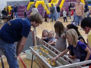 04-16-2010_Schl_Carnival_3