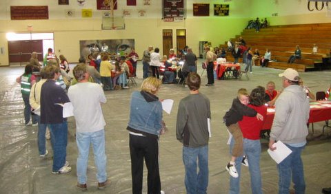 11-30-09_Conestoga_H1N1_Clinic_008