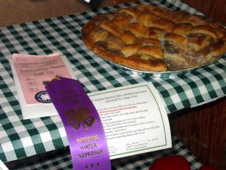 08-14-2010_CC_FAIR_RACHEL_MORTONS_APPLE_PIE