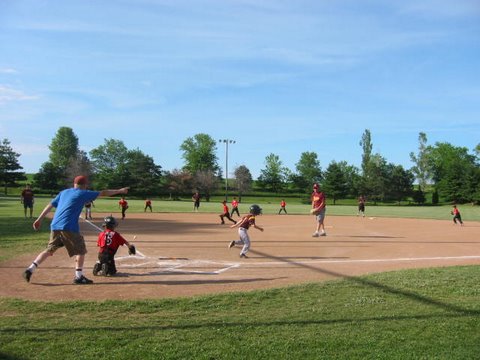 06-7-2010_Mrry-Neh._coach-pitch