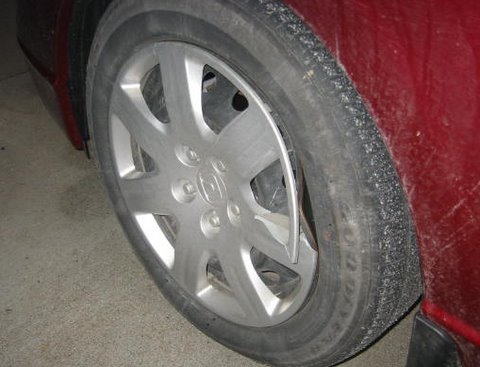 Tire_damage_A1